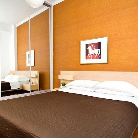 אתונה Kallimarmaro Apartment מראה חיצוני תמונה