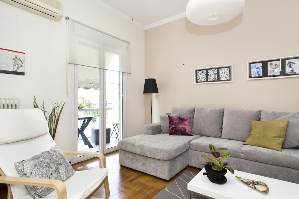 אתונה Kallimarmaro Apartment מראה חיצוני תמונה