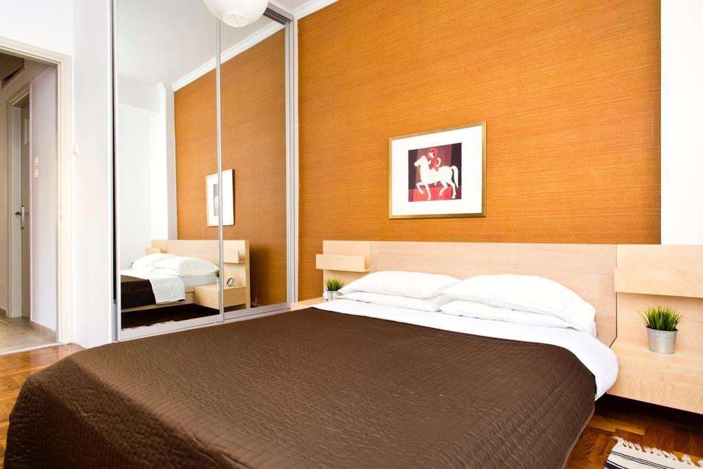 אתונה Kallimarmaro Apartment מראה חיצוני תמונה